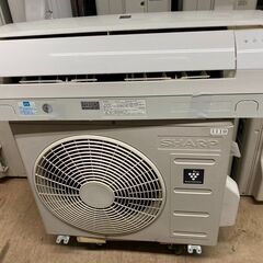K05181　シャープ　2017年製　中古エアコン　主に6畳用　冷房能力　2.2KW ／ 暖房能力　2.5KW