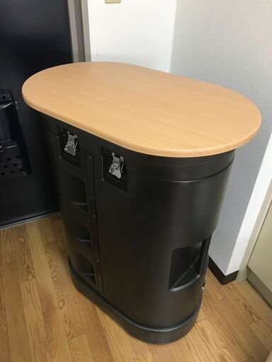 【中古】イージーシステムパネル3×3 カーブ型 専用キャリー付き　展示会、イベント