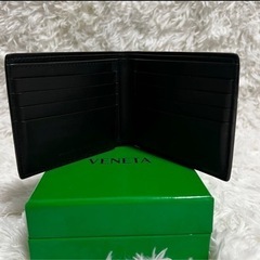 BOTTEGA VENETA ボッテガヴェネタ レザー 二つ折り 財布 美品