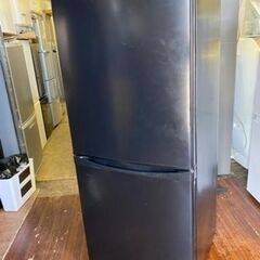 市内配送無料　2019年　アイリスオーヤマ IRIS OHYAMA IRSD-14A-B [冷蔵庫 142L ブラック]