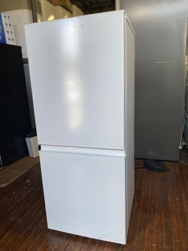 市内配送無料　2022年式　AQUA 126L 2ドアノンフロン冷蔵庫 オリジナル ホワイト AQR-13E8 W