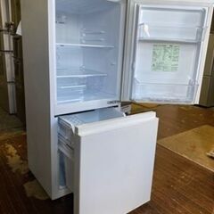 市内配送無料　2022年式　AQUA 126L 2ドアノンフロン冷蔵庫 オリジナル ホワイト AQR-13E8 W 市内配送無料 2022年式 AQUA 126L 2ドアノンフロン冷蔵庫 オリジナル