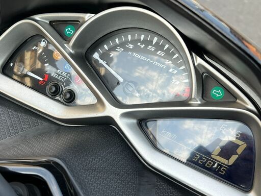 即乗り可能】500台限定 スペシャルエディション SG28JマジェスティS155