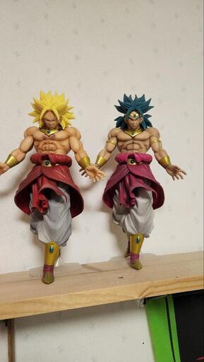 ブロリー　ドラゴンボールフィギュア