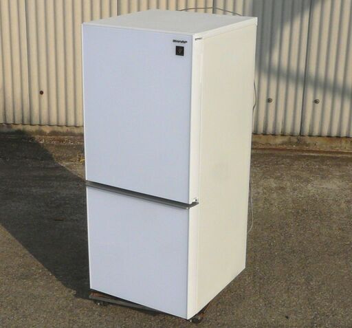 配達先決定　設置・無料配達します美品2019年製シャープ 冷蔵庫 SJ-GD14F-W 137L プラズマクラスターSHARP