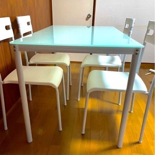 大阪・神戸への配送可能！】ガラス製 インテリア ダイニングテーブル  