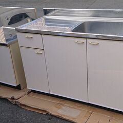 🔴山口市、流し台・コンロ台￥35000⇒￥15000🔴公団型、左右独立🔴幅各120cm・60cm