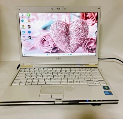 初期設定済み　 13.3 コア3  FUJITSU FMV-BIBLO　DVDつき