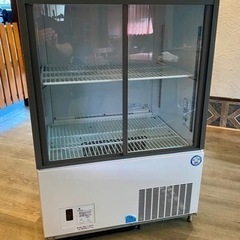 [決まりました]業務用冷蔵庫　ドリンクショーケース冷蔵庫　福島工業