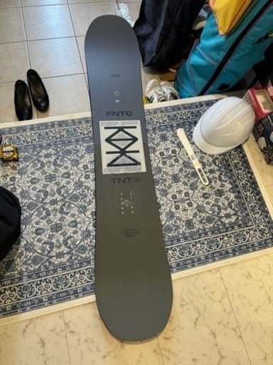 スノーボード　FNTC TNT R 153cm 板