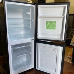 北九州市内配送無料　保証付き　2019年　アイリスオーヤマ IRIS OHYAMA IRSD-14A-B [冷蔵庫 142L ブラック]