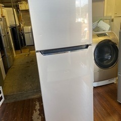 北九州市内配送無料　保証付き　227L HR-B2301 冷蔵庫 シルバー [2ドア /右開きタイプ /227L] 