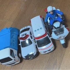 おもちゃ パトカー救急車