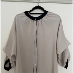 服/ファッション ブラウス レディース