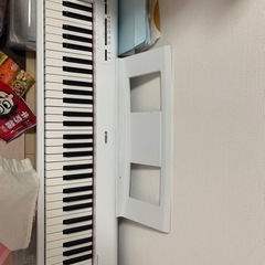 YAMAHA ファミリーキーボード NP-12