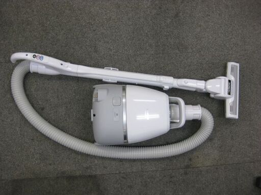 HITACHI 日立 紙パック式クリーナー 掃除機 CV-KV70K 2023年製