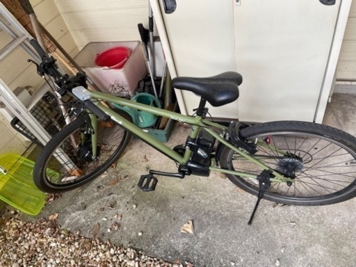 自転車 電動クロスバイク　電動アシスト自転車　ほぼ新品