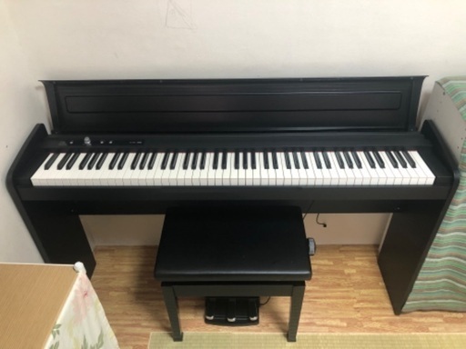 KORG コルグ　電子ピアノ　LP180  美品