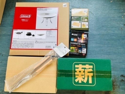 【新品＊未開封】焚き火セット 焚き火 Coleman キャンプ
