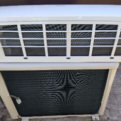 予約済み シンプルなエアコン 2021年製アイリス IRA-2204R 6~８畳 中古美品 即時取付¥9,000～