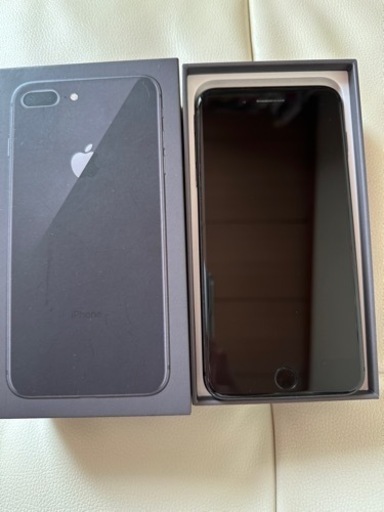 iPhone8plus 256GB バッテリー新品