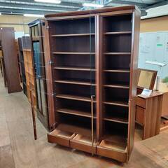 【愛品倶楽部柏店】コクサイの家具 3枚ガラス扉書棚 クレシア B120