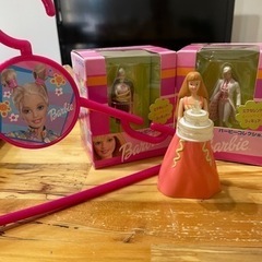 Barbie  フィギュア&ハンガー