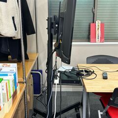 55インチモニター　台座込み