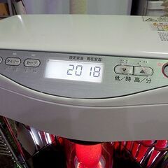 動作品★SUNPOT/サンポット★カベック 密閉式石油ストーブ FF式 石油ストーブ 2019年製 FFR-384BL