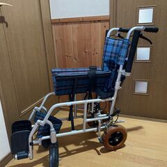 車いす　車椅子　コンパクト車いす　PIRO2　補助　介護　ベット...