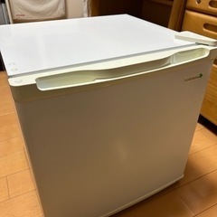 ヤマダ　ノンフロン冷蔵庫45リットル2017年製