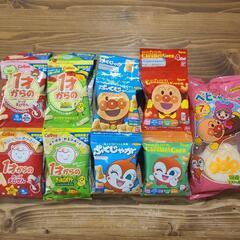 アンパンマン　ベビーせんべい、1才からのお菓子