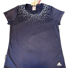 新品　adidas Tシャツ