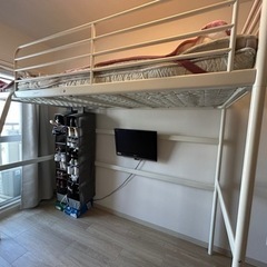 【ネット決済】IKEA ロフトベッド シングル SVARTA ス...