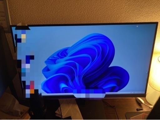 パソコンディスプレイ4K27“