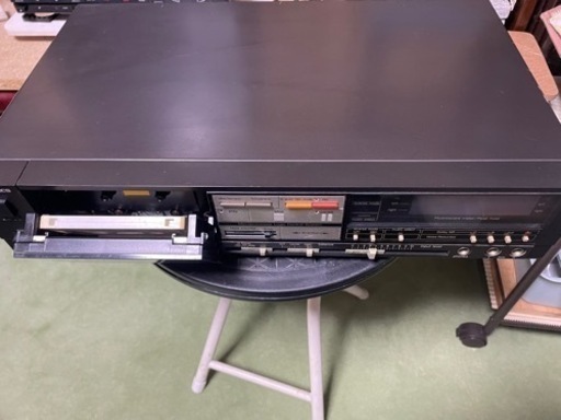 値下げ　カセットデッキとテープ　Tecnics