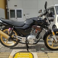 ヤマハ　ＹＢＲ１２５　ハンドル・マフラー・Ｒサス・ＬＥＤカスタム...