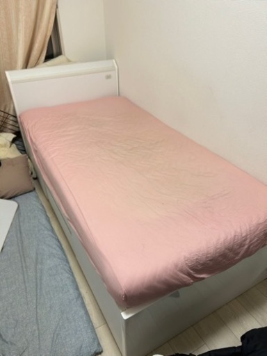【値下げしました】シングルベッド