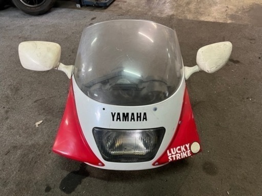 ☆YAMAHA☆TZR250☆フロントカウルとその他☆中古☆現状☆