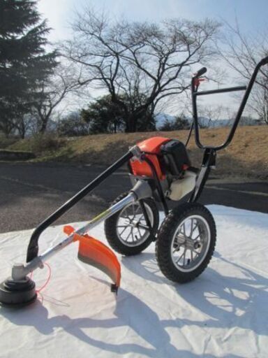 草刈機 刈払機 草刈り機 オマケつき　 ◎直接引渡し [ 三重県 ]