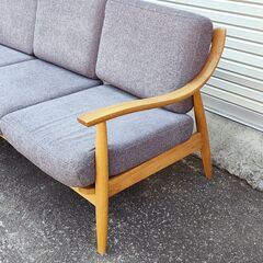 完売！送料設置無料【熊本限定】2022年購入品 関家具 クラッシュゲート アルネ ARNE３人掛けソファ 定価 : 170,500円 特別出品 超美品 