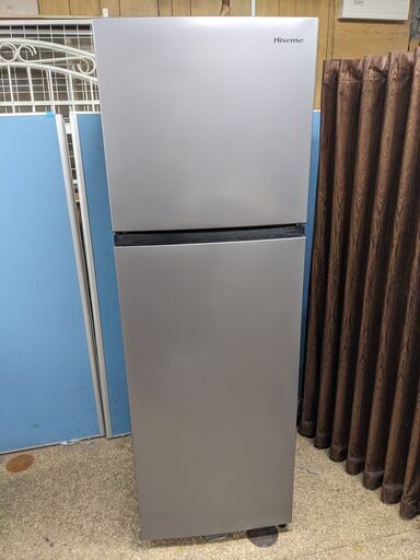 Hisense 2ドア冷凍冷蔵庫 250L 2022年製 HR-B2501 コンパクト 大容量