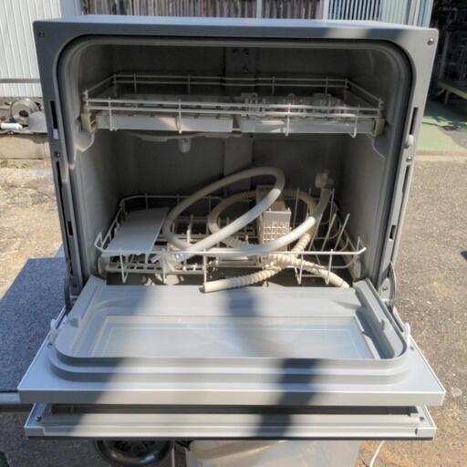 格安！　Panasonic　電気食器洗い乾燥機　NP-TZ100-W　2019年式　100V