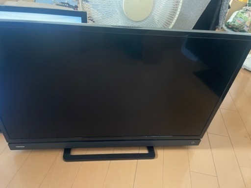 液晶テレビ　32型　2017 配達可能年