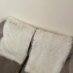 家具 カーペット/マット/ラグ　枕カバー　ホワイト
