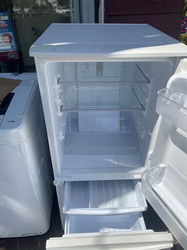 リサイクルショップどりーむ鹿大前店 No8898 冷蔵庫 SHARP 2018年製