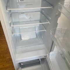 リサイクルショップどりーむ鹿大前店 No8740 冷蔵庫　2023年製　超美品♪　ヤマダ電機　１５６L　ちょっと大き目♪　YRZ-F15J