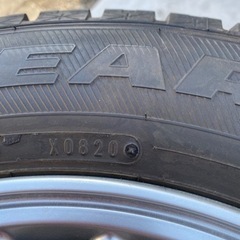 取引中‼️スタッドレスタイヤ 195/65R15