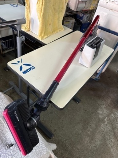 シャープ EC-AR3S-P コードレススティック掃除機 サイクロン式 RACTIVE Air（ラクティブエア） スタンダードモデル ピンク系