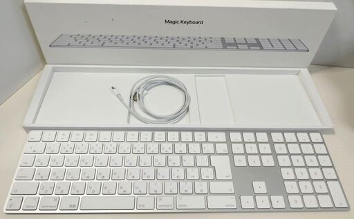 【美品】Apple Magic Keyboard テンキー付きキーボード (A1843)
